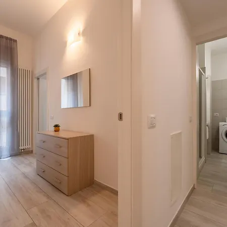 White Magnolia Apartament *